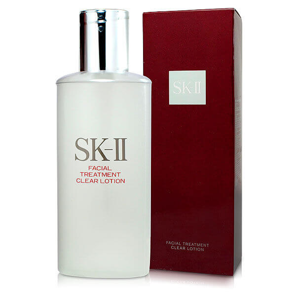 Nước hoa hồng SK II cân bằng độ ẩm và còn tác dụng se khít lỗ chân lông