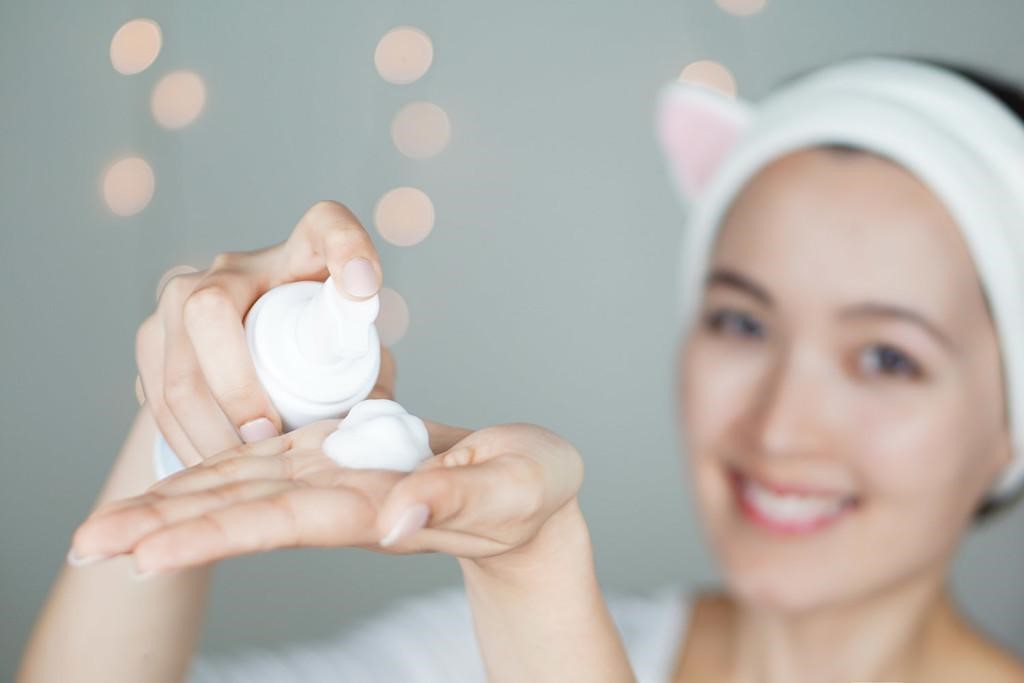 Sữa rửa mặt tạo bọt - Bọt rửa mặt.