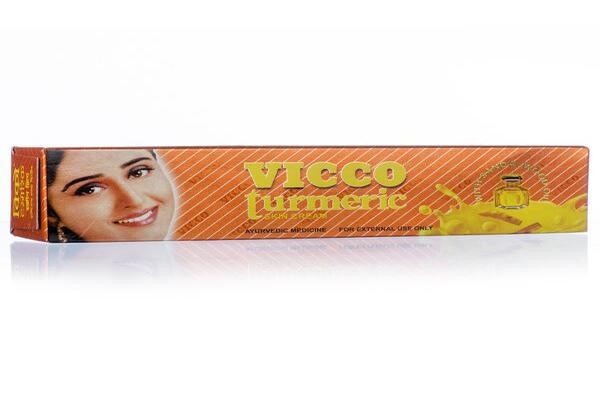 Kem trị mụn từ nghệ của Vicco