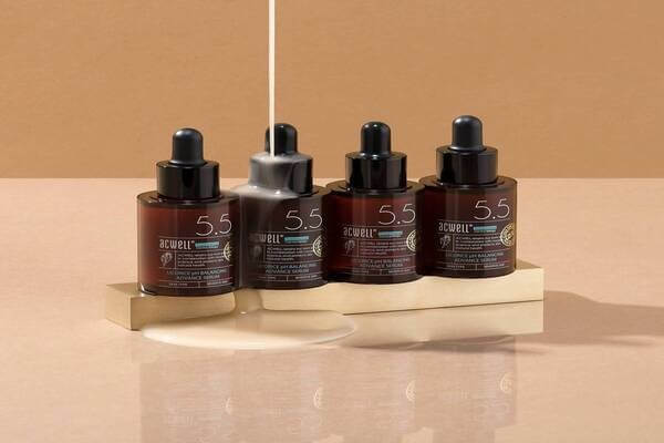 Serum chứa tinh chất cam thảo của thương hiệu ACWELL