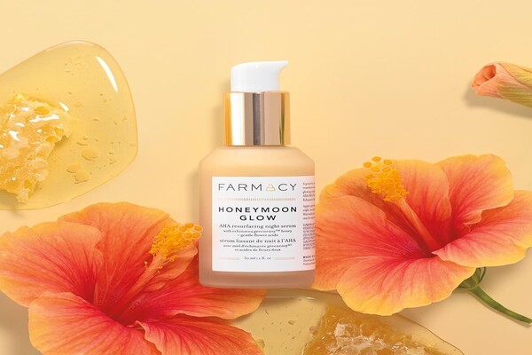 Sản phẩm trị mụn từ Farmacy