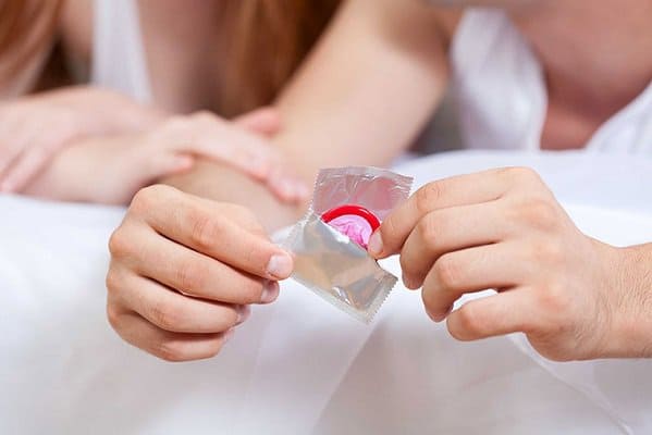 Viêm nhiễm do quan hệ không an toàn - dung dịch vệ sinh phụ nữ khử mùi hôi