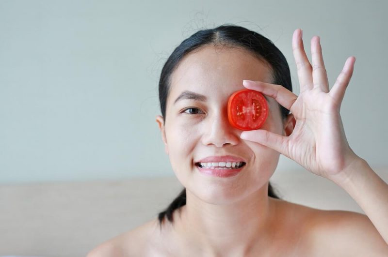 Cà chua được dùng như một nguyên liệu trị nám an toàn