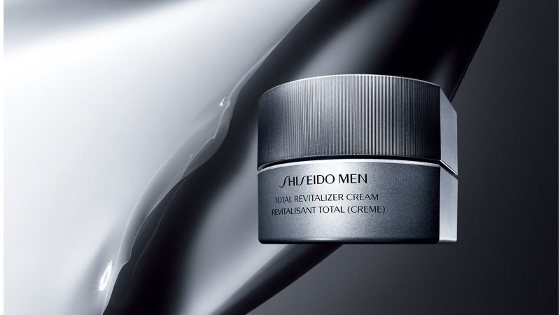 Kem dưỡng của Shiseido có thiết kế khá nam tính